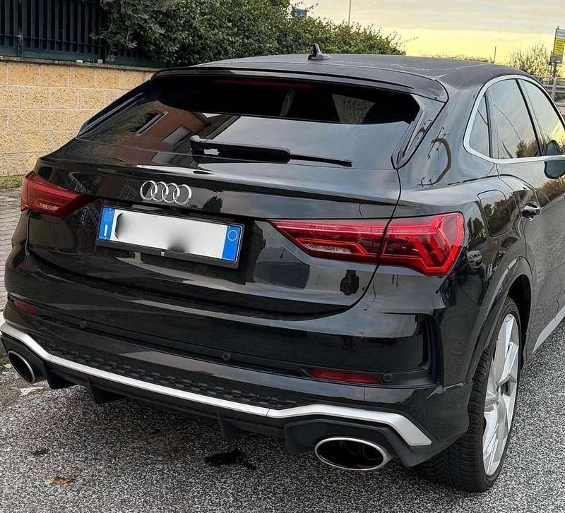 Usata Audi RS Q3 Sportback Ambiente 400 CV (294 kW) 2020 Nero SUV