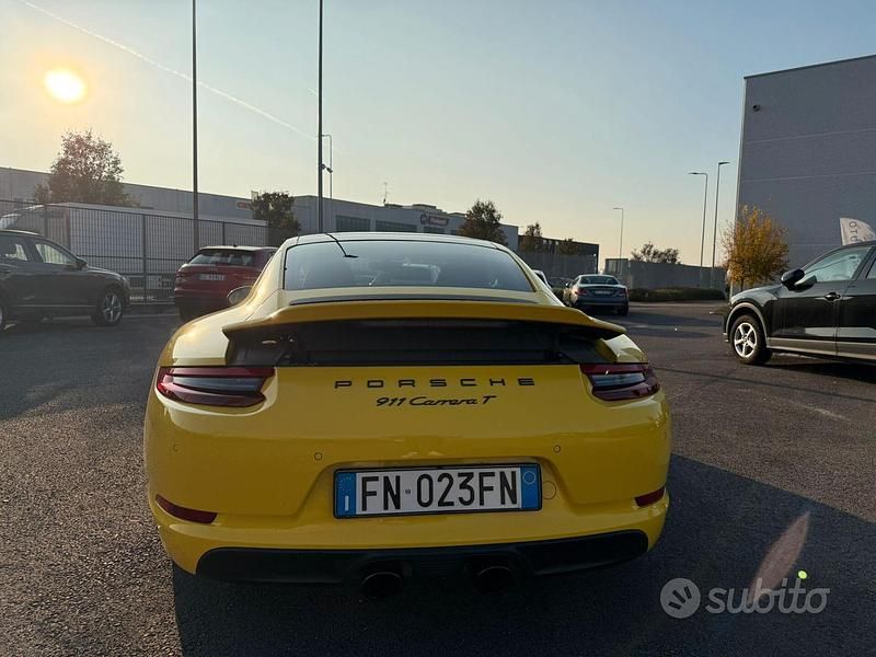 Usata Porsche 911 Carrera T 369 CV (271 kW) 2018 Giallo Coupé