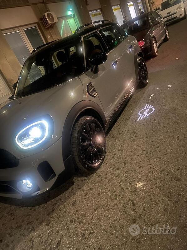 Usata Mini Cooper Countryman 136 CV (100 kW) 2022 Grigio SUV