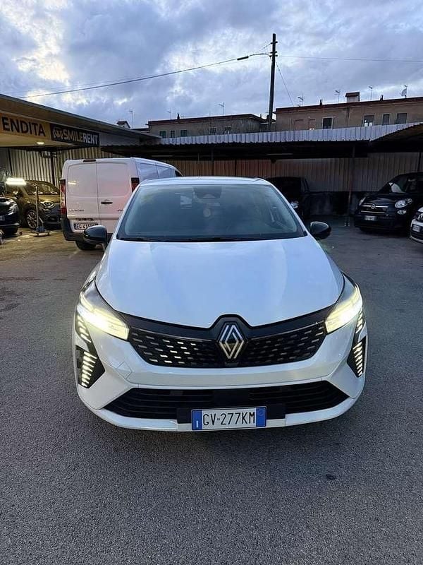 Usado Renault Clio V Evolution 101 HP (74 kW) 2024 Other Sedan