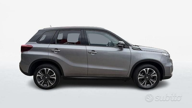 Occasion Suzuki Vitara 116 PK (85 kW) 2022 Grijs SUV