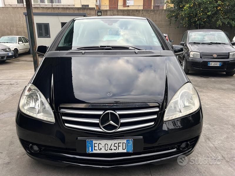Usata Mercedes A160 Avantgarde 82 CV (60 kW) 2011 Nero Berlina