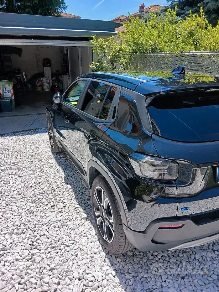 Usata Jeep Avenger EV Summit 61 kW (84 CV) 2023 Bluazzurro SUV