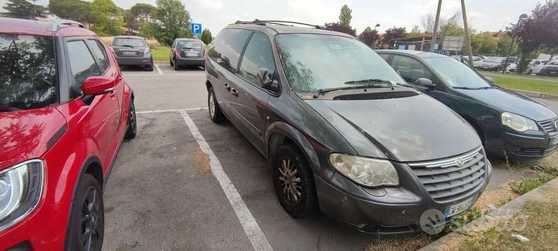 Usata Chrysler Voyager 150 CV (110 kW) 2005 Monovolume