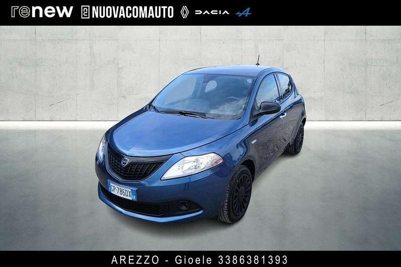 Usata Lancia Ypsilon Silver 69 CV (50 kW) 2023 Blu Utilitaria