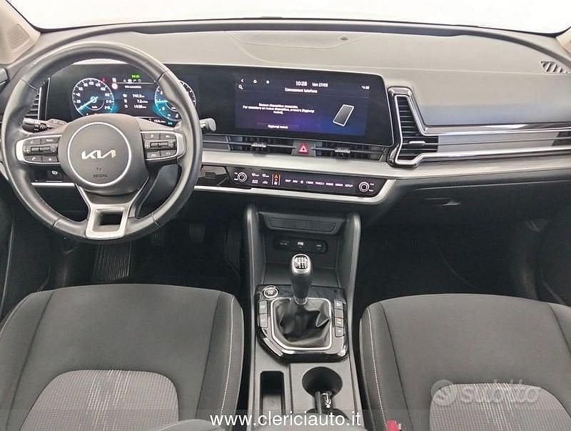 Usata Kia Sportage Style 150 CV (110 kW) 2023 Grigio SUV