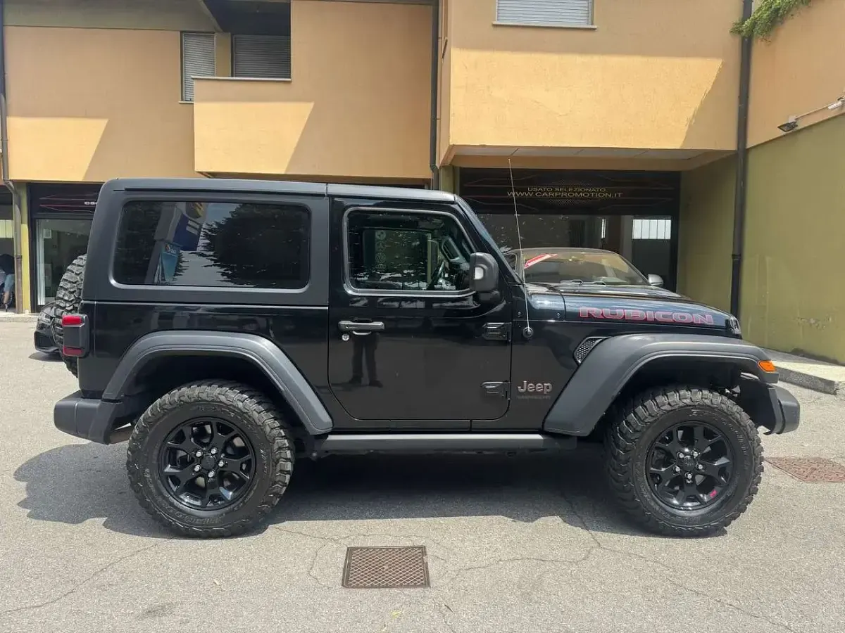 Usata Jeep Wrangler Rubicon 272 CV (200 kW) 2020 Nero SUV
