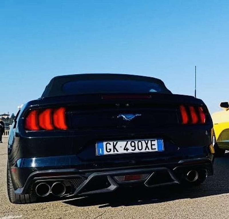 Usata 2022 Ford Mustang Convertible Cabrio | 36.900 € (Buon prezzo) - Immagine 1/4
