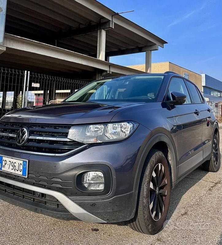 Grigio Usata 2023 VW T-Cross SUV | 17.500 € (Super prezzo) - Immagine 1/4