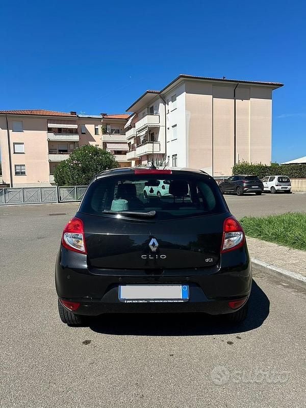 Usata Renault Clio IV Dynamique 98 CV (72 kW) 2012 Berlina