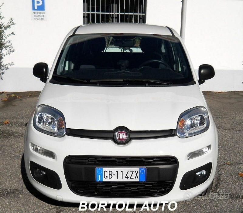Usata Fiat Panda Easy 69 CV (50 kW) 2020 Bianco Utilitaria