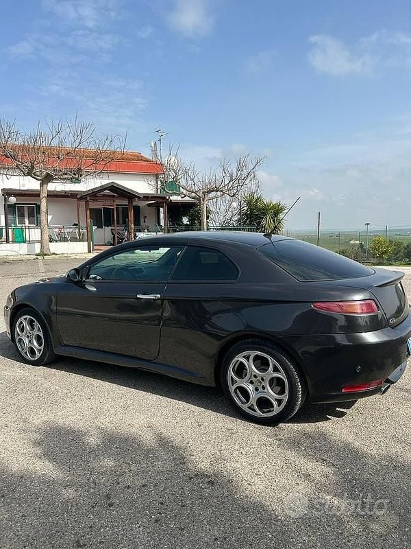 Usata Alfa Romeo GT 150 CV (110 kW) 2006 Coupé