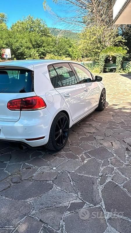 Usata VW Golf VI GTD 170 CV (125 kW) 2012 Bianco Utilitaria