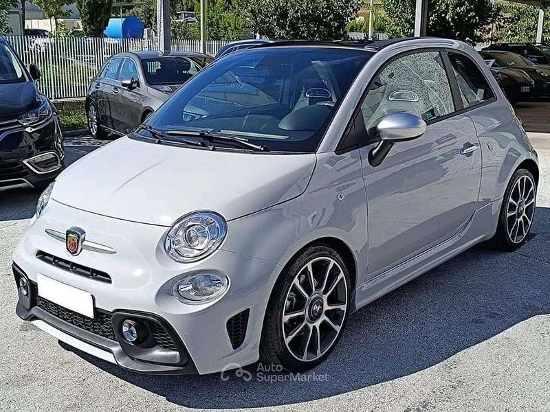 Usata Abarth 595C Turismo 165 CV (121 kW) 2022 Grigio Cabrio