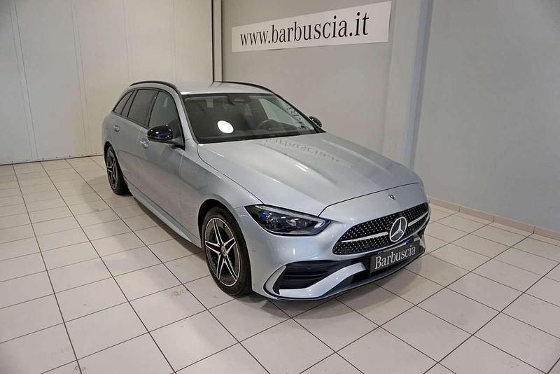 Usata Mercedes C300e Premium Plus 313 CV (230 kW) 2022 Argento Station wagon