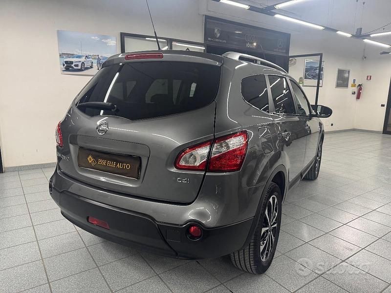 Usata Nissan Qashqai +2 N-TEC 132 CV (97 kW) 2011 Grigio SUV