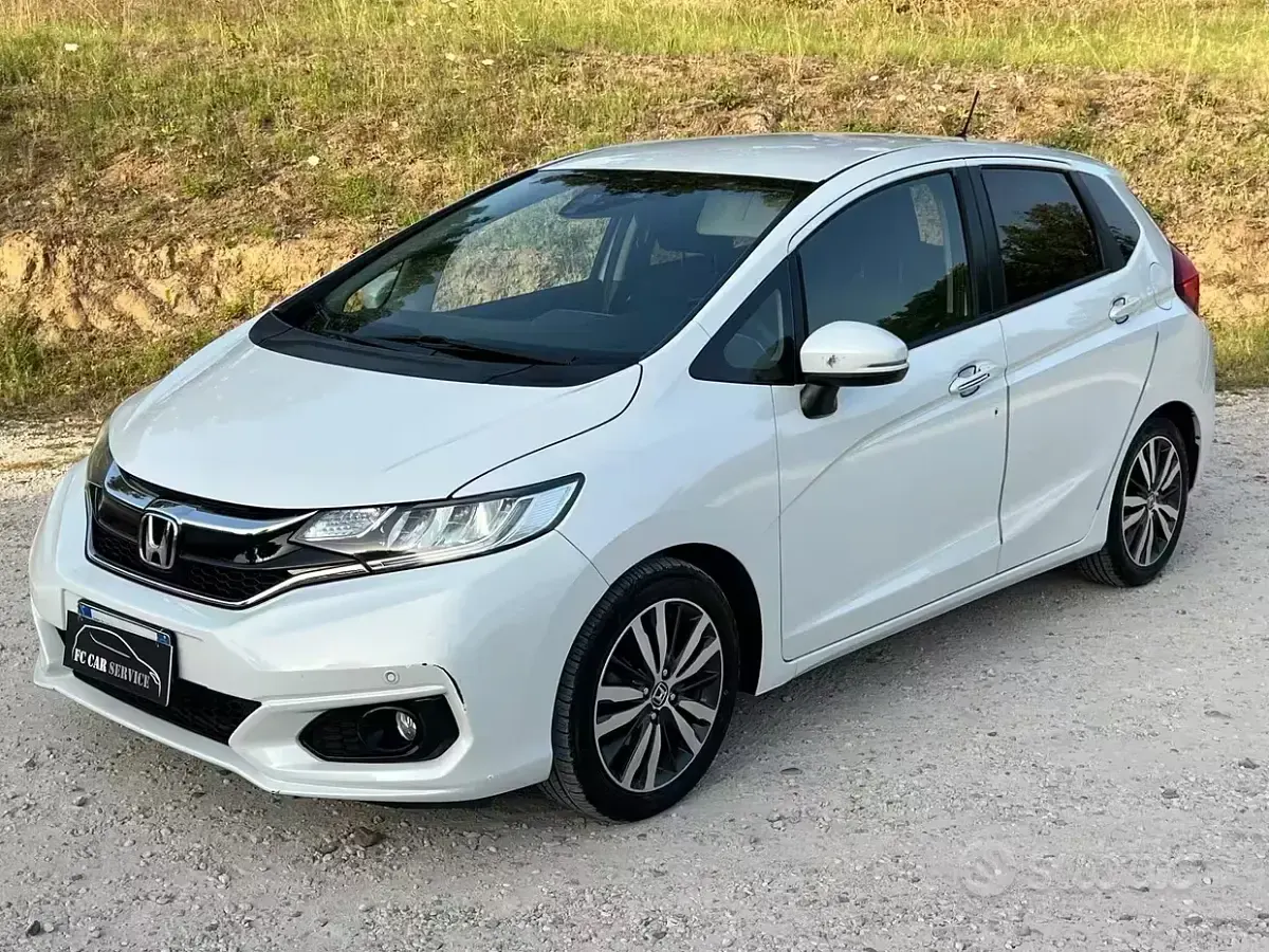Usata Honda Jazz Comfort 102 CV (75 kW) 2019 Bianco Utilitaria