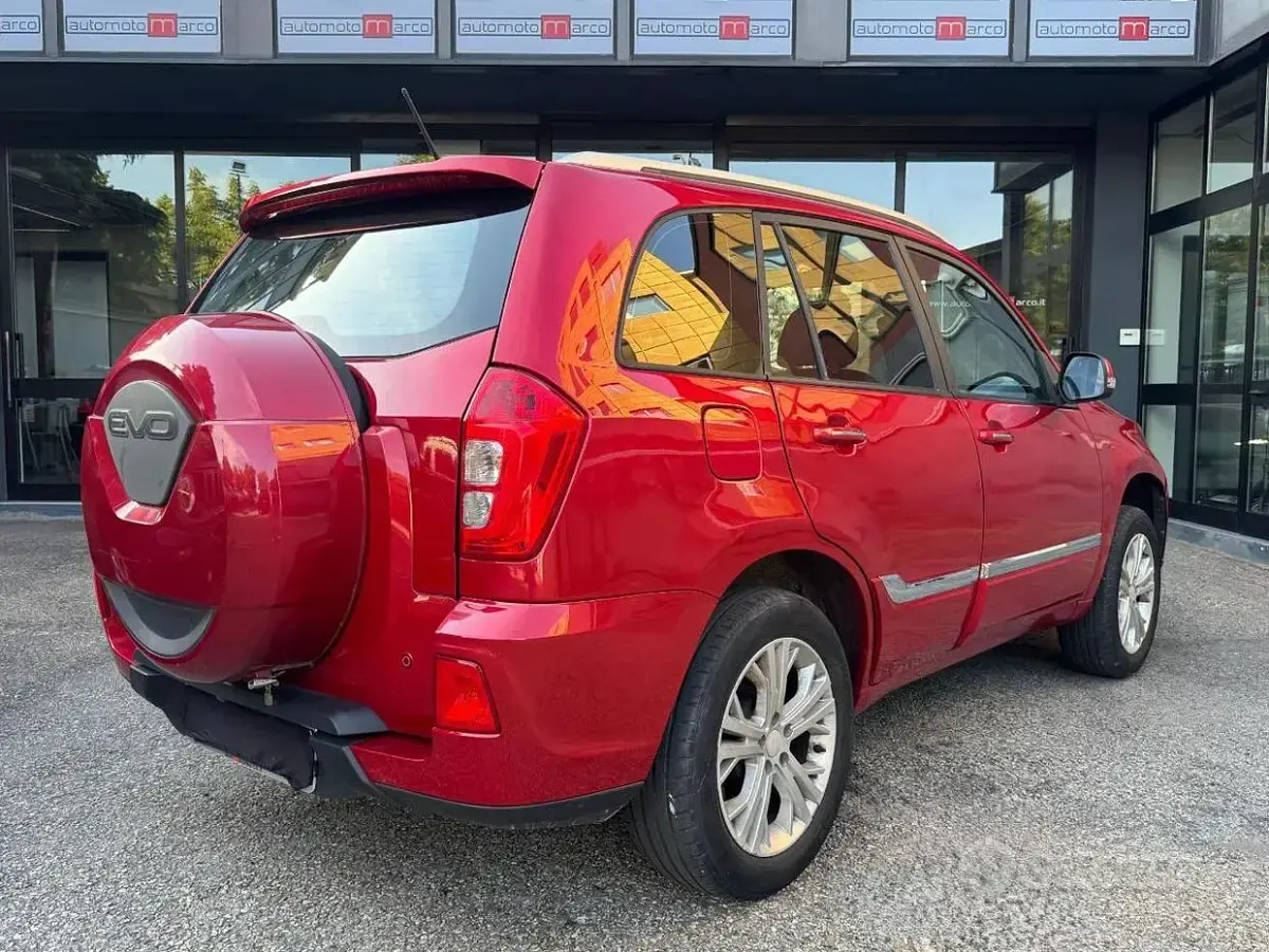 Usata EVO Evo 5 126 CV (92 kW) 2021 Rosso SUV