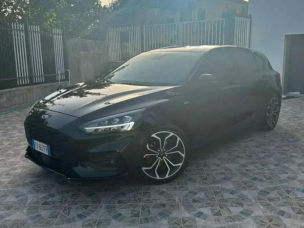 Usata Ford Focus ST-Line 150 CV (110 kW) 2019 Nero Berlina