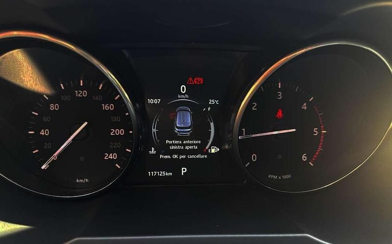 Usata Land Rover Range Rover evoque Pure 150 CV (110 kW) 2017 Bianco(met.) SUV