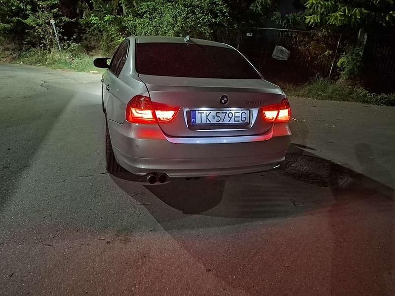 Usata BMW 320 177 CV (130 kW) 2009 Berlina