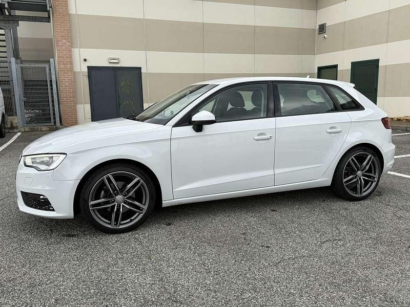 Usata Audi A3 Ambiente 150 CV (110 kW) 2014 Berlina