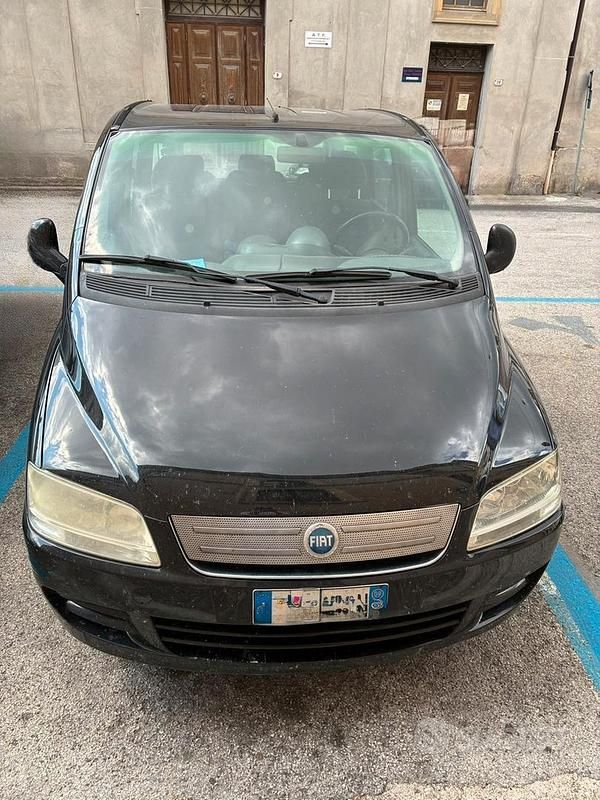 Usata Fiat Multipla 103 CV (75 kW) 2009 Nero Monovolume