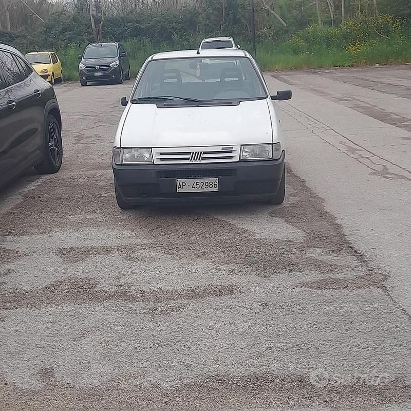 Bianco Usata 1993 Fiat Uno Due volumi | 1800 € - Immagine 1/4