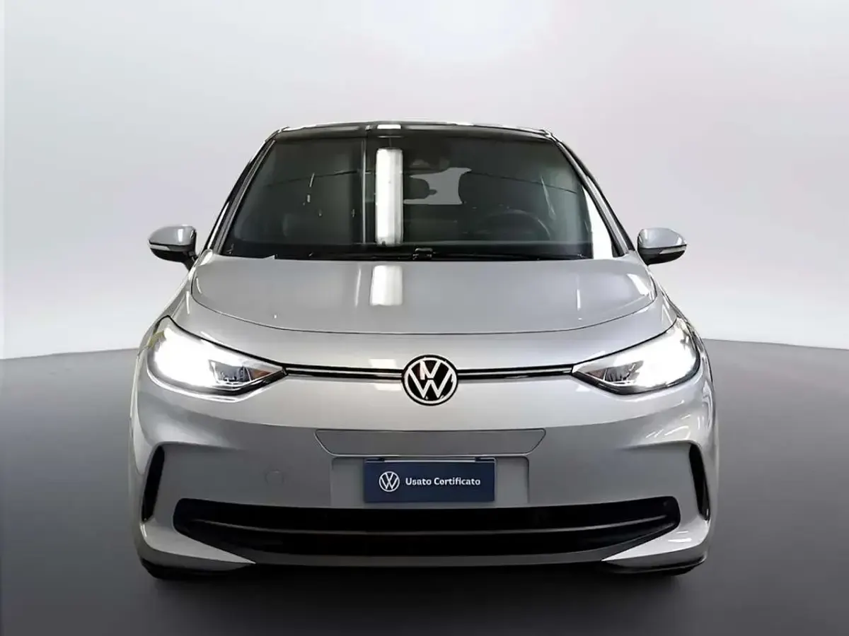 Usata VW ID.3 Pro Performance 150 kW (204 CV) 2025 Scale silver metallizzato nero Utilitaria