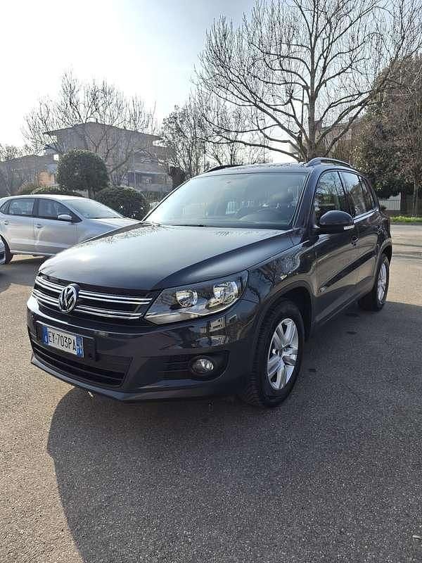 Usata VW Tiguan LOUNGE 122 CV (89 kW) 2015 Grigio SUV
