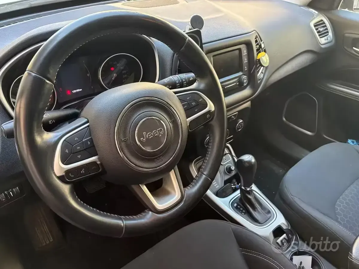 Usata Jeep Compass 140 CV (102 kW) 2018 Grigio SUV
