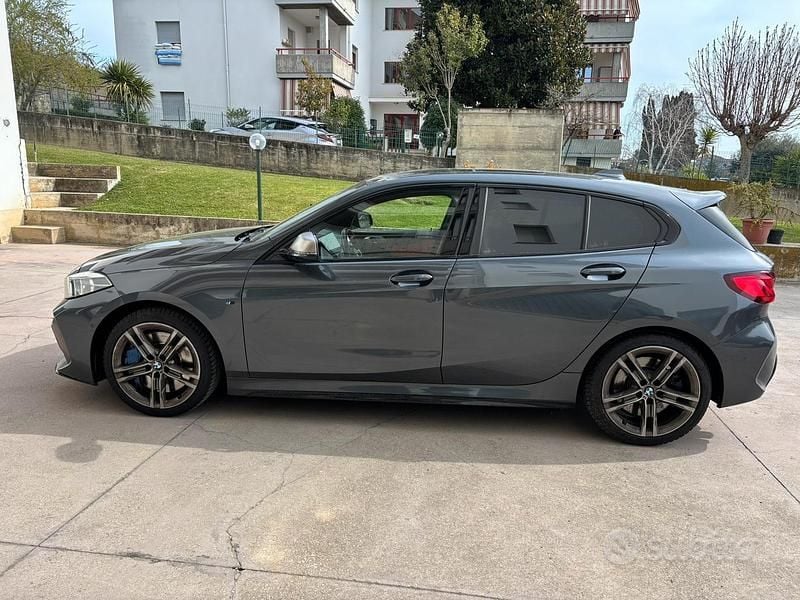Usata BMW M135 Efficient Dynamics 306 CV (225 kW) 2020 Grigio Utilitaria