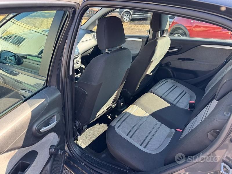 Usata Fiat Punto Evo S 95 CV (69 kW) 2011 Grigio Utilitaria