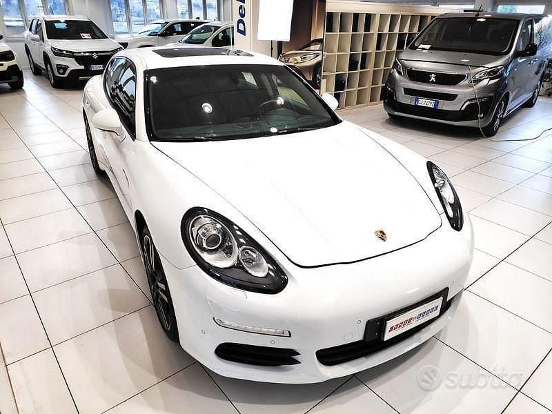Usata Porsche Panamera Edition 300 CV (220 kW) 2015 Bianco Utilitaria