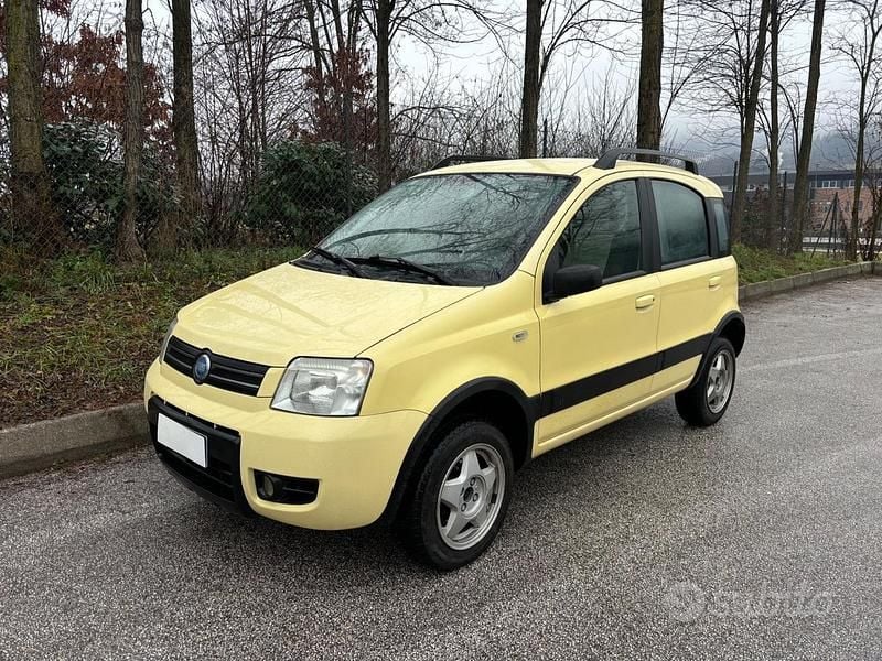 Usata Fiat Panda 4x4 Climbing 60 CV (44 kW) 2007 Giallo Utilitaria
