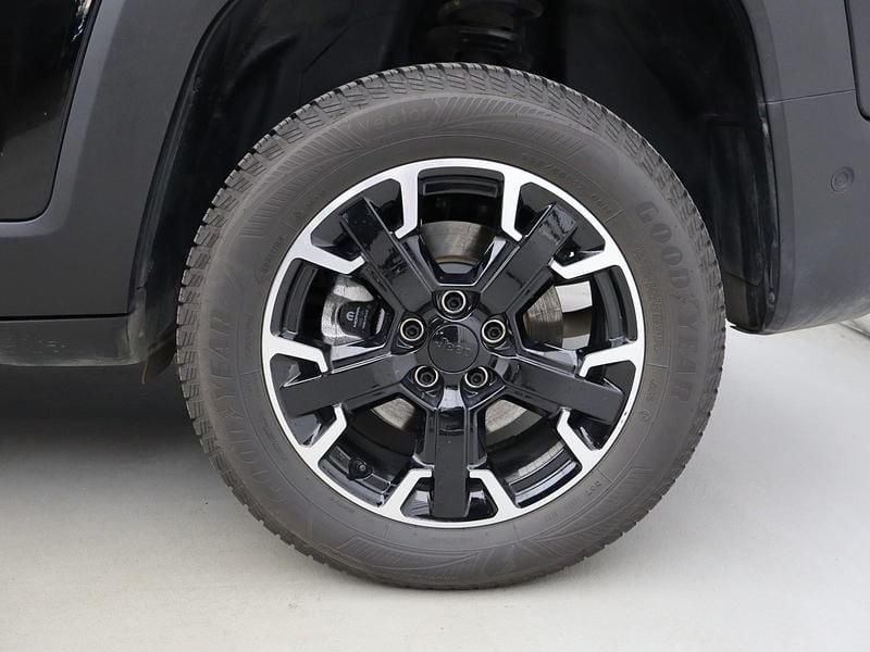 Usata Jeep Renegade Trailhawk 240 CV (176 kW) 2023 Nero SUV