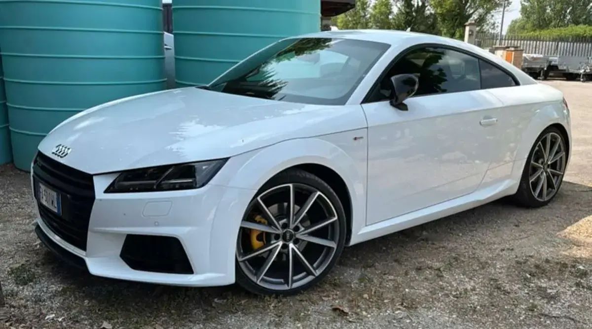 Second-hand Audi TT S-Line 230 CP (169 kW) 2015 Alb Coupe