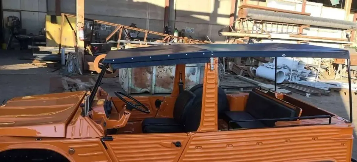 Usata Citroën Méhari 29 CV (21 kW) 1983 Arancione Cabrio