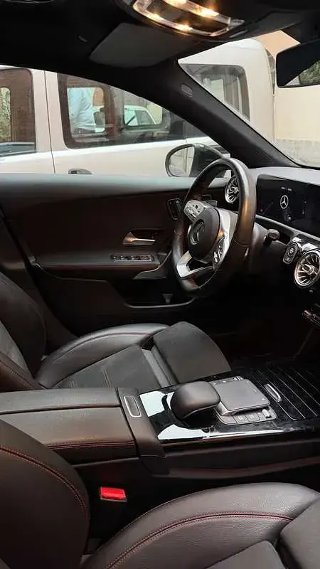 Usata Mercedes A180 Premium 116 CV (85 kW) 2020 Berlina
