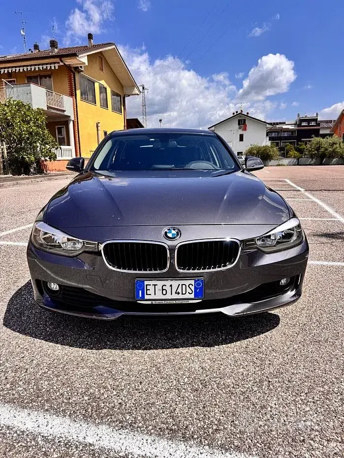 Usata BMW 318 143 CV (105 kW) 2013 Grigio Station wagon