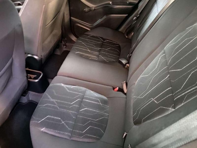 Usata Kia Picanto 68 CV (50 kW) 2012 Argento Utilitaria