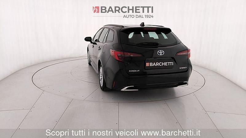Usata Toyota Corolla 140 CV (102 kW) 2024 Nero Station wagon