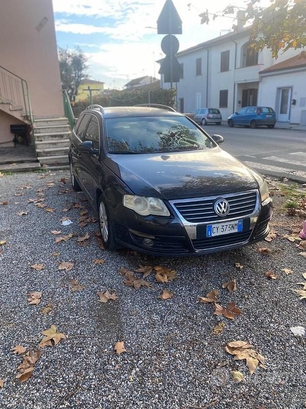 Usata VW Passat 2006 Blu Station wagon