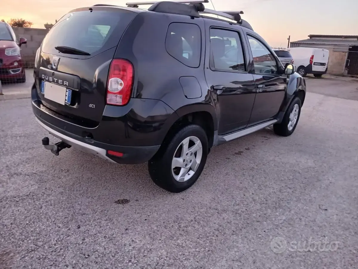 Usata Dacia Duster 107 CV (78 kW) 2010 Nero SUV