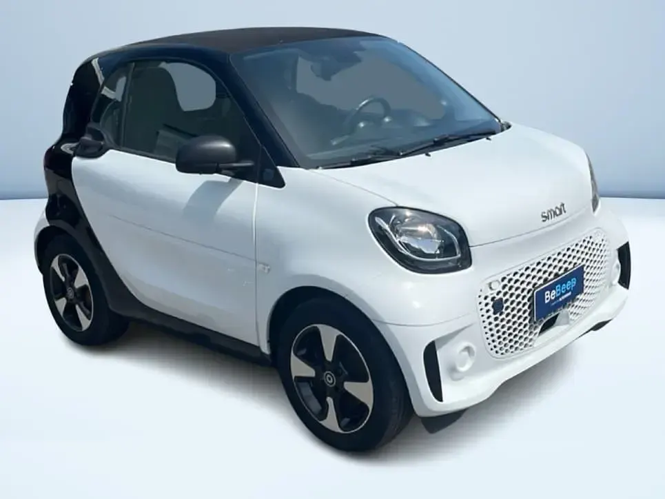 Usata Smart ForTwo Electric Drive Passion 41 kW (56 CV) 2022 Bianco Coupé