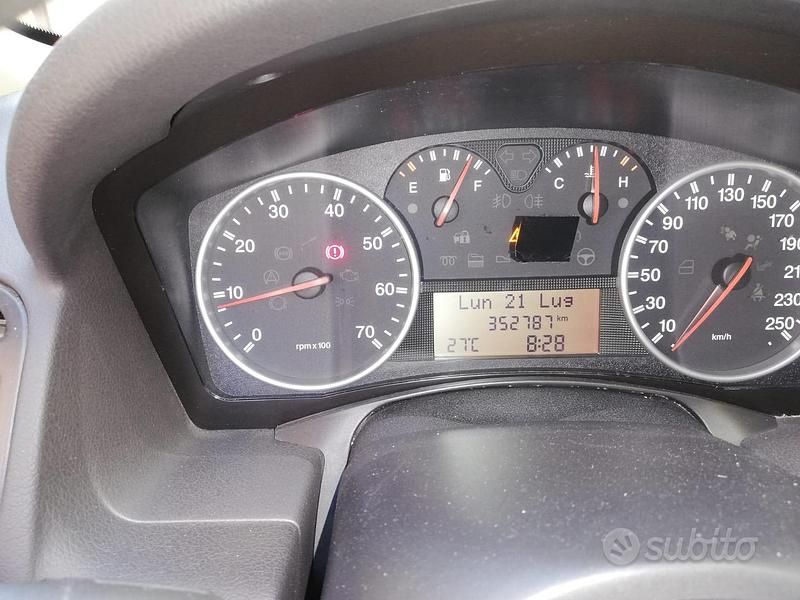 Usata Fiat Croma 120 CV (88 kW) 2006 Nero Station wagon