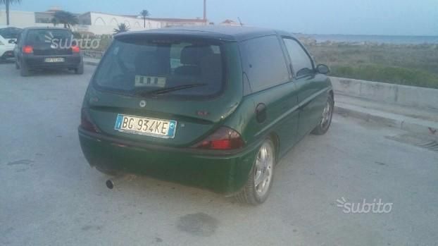 Lancia ypsilon 1999