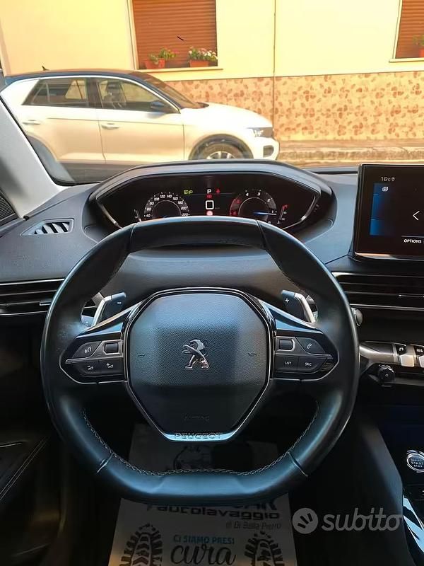 Usata Peugeot 3008 Allure 131 CV (96 kW) 2021 SUV