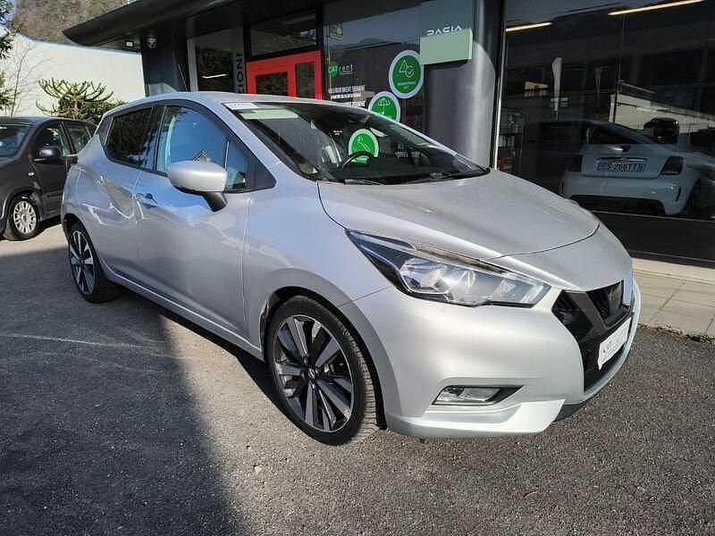 Usata Nissan Micra Tekna 90 CV (66 kW) 2017 Argento Utilitaria