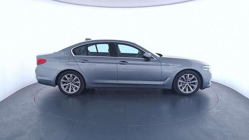 Usata BMW 530e Luxury Line 252 CV (185 kW) 2019 Other Berlina